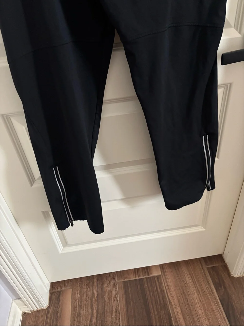 Brooks Men's Black Jogger Sweatpants with Reflective Trim